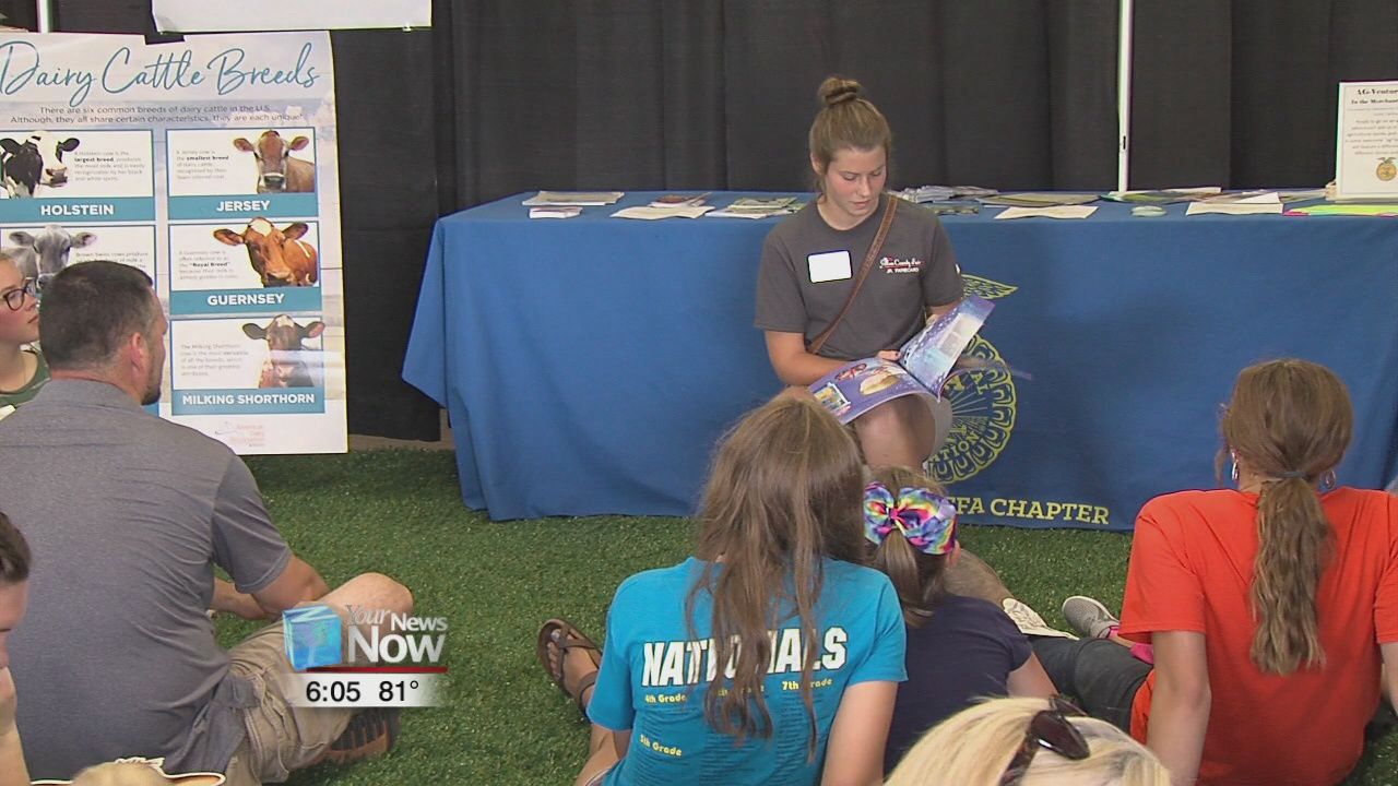 Spencerville FFA teaching kids about the agriculture industry with Ag-Venture 1.jpg